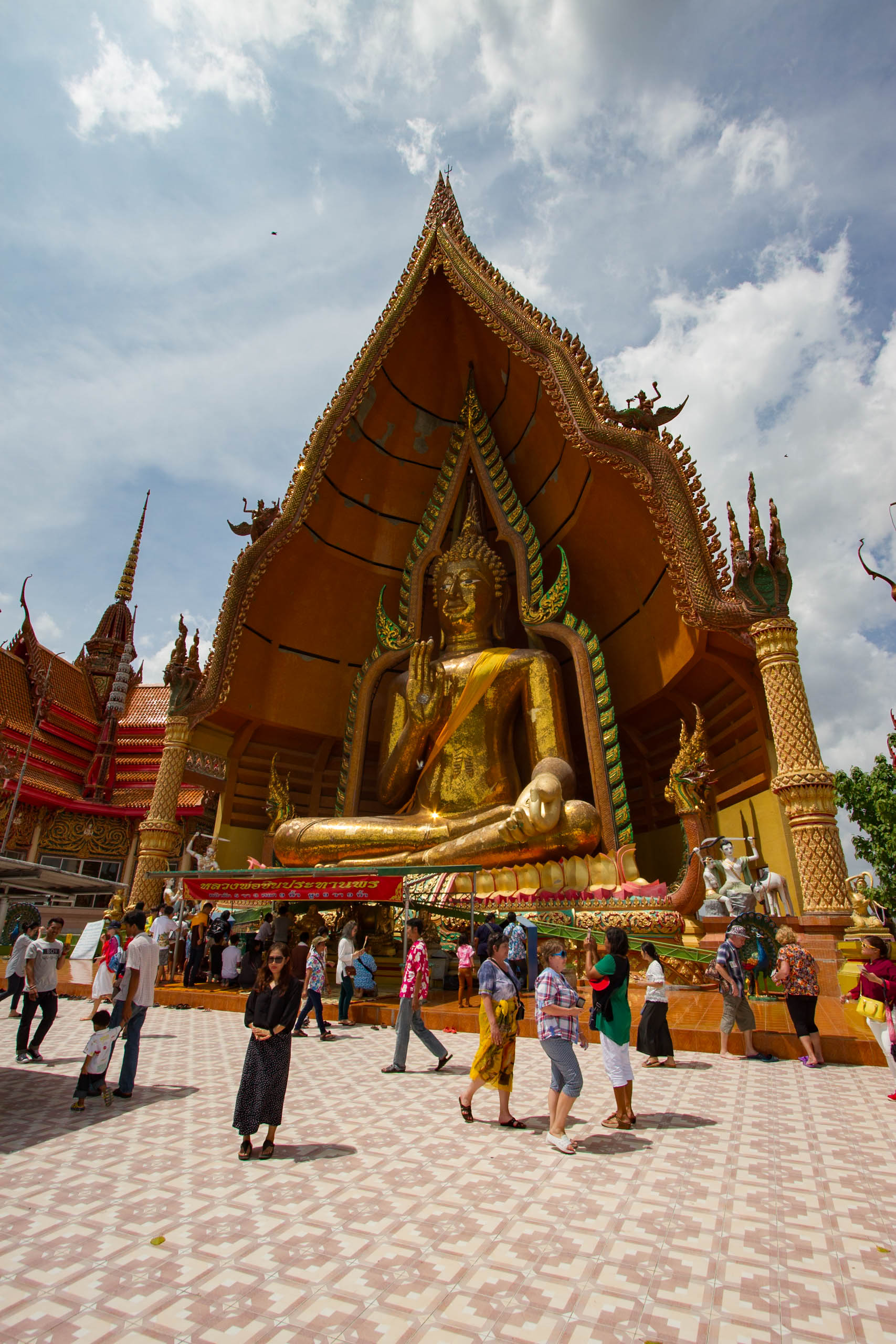 wat_tham_sua_4.jpg